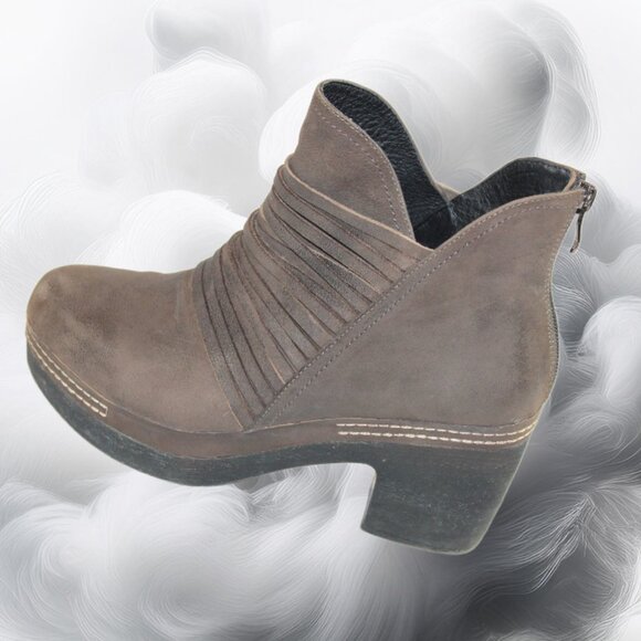 Antelope 934 Ebba Khaki Layered Over Strap Oiled Leather Bootie, Size 39 - Picture 3 of 12